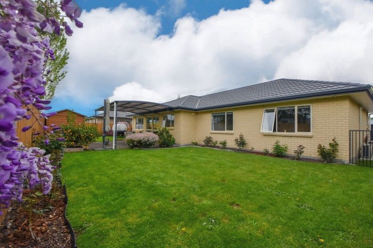 Photo of property in 3a Madison Street, Carterton, 5713