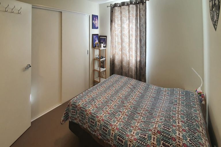 Photo of property in 61 Grove Road, Papakura, 2110