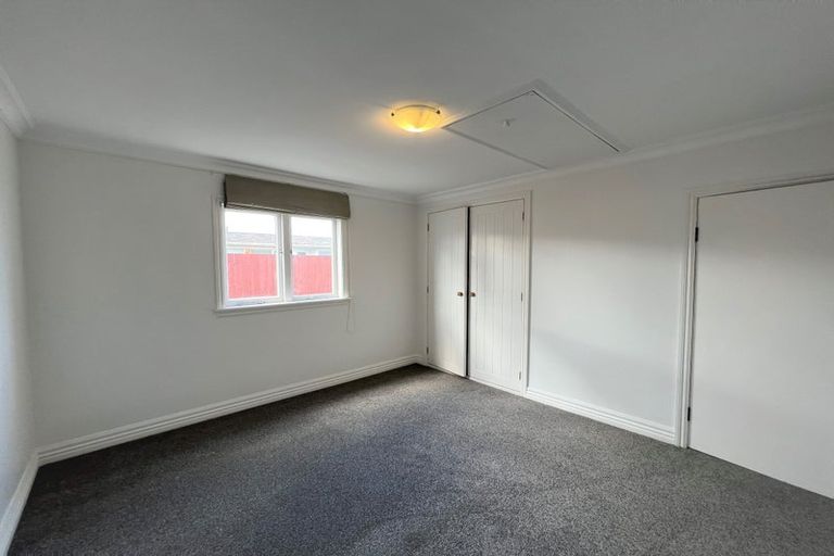 Photo of property in 730 Te Atatu Road, Te Atatu Peninsula, Auckland, 0610