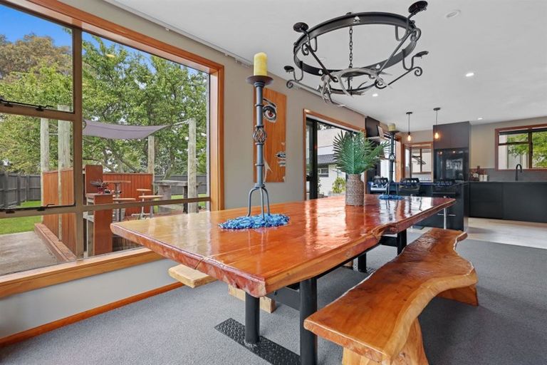 Photo of property in 197 Springs Road, Hornby, Christchurch, 8042