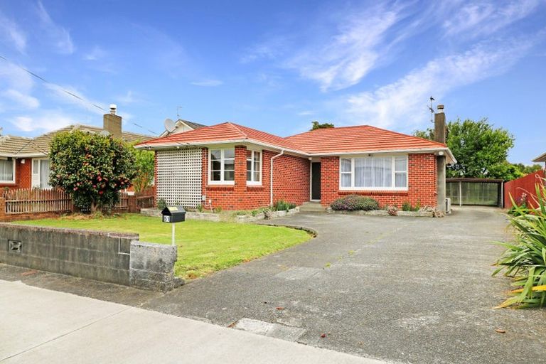 Photo of property in 51 Hikurangi Street, Trentham, Upper Hutt, 5018