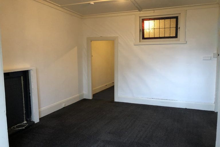 Photo of property in 15 Queens Parade, Devonport, Auckland, 0624