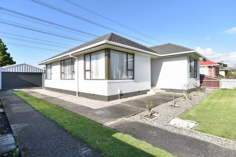 Photo of property in 23 Appleby Crescent, Burnside, Christchurch, 8053