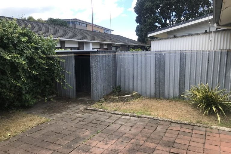 Photo of property in 2/569 Maunganui Road, Mount Maunganui, 3116