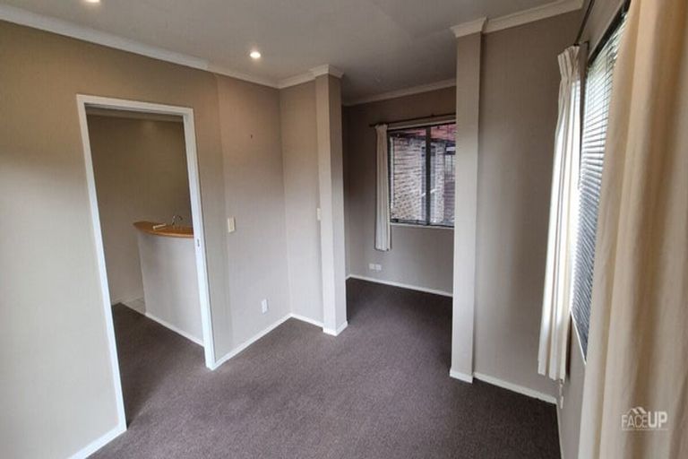 Photo of property in 33 Rush Creek Drive, Westgate, Auckland, 0614