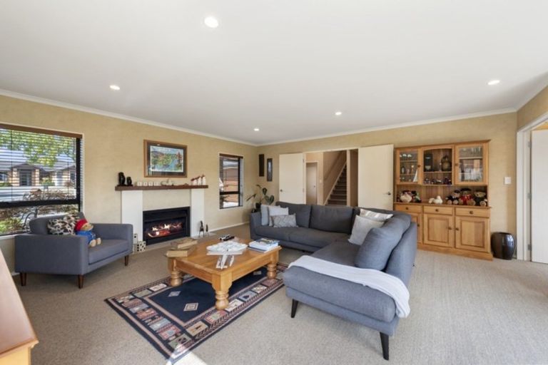 Photo of property in 7 Stratford Place, Huntington, Hamilton, 3210