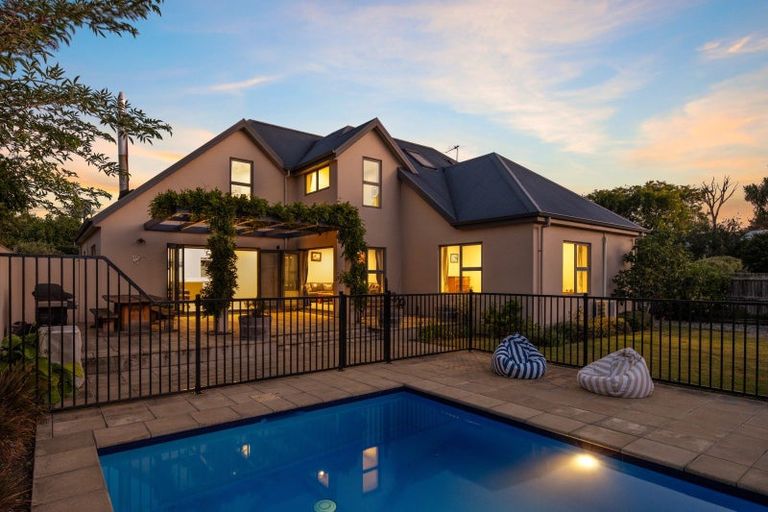 Photo of property in 88a Maxwell Road, Blenheim, 7201