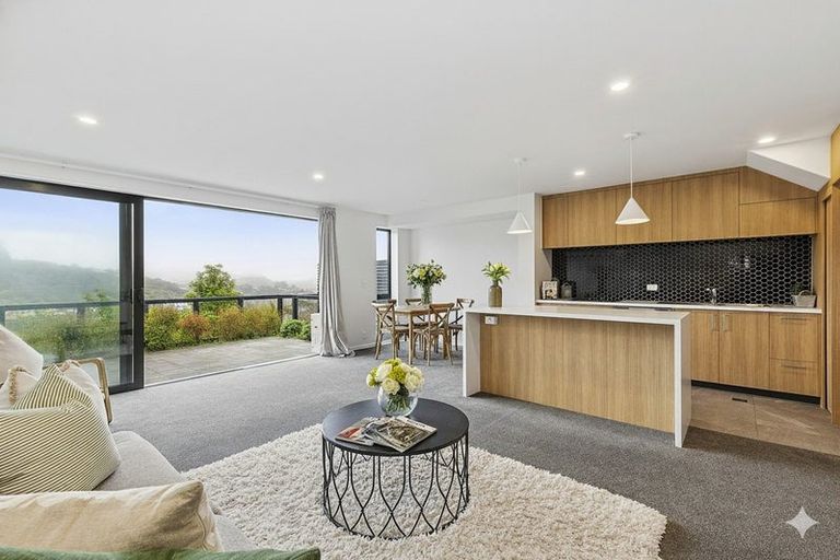 Photo of property in 28 Holystone Road, Whitby, Porirua, 5024