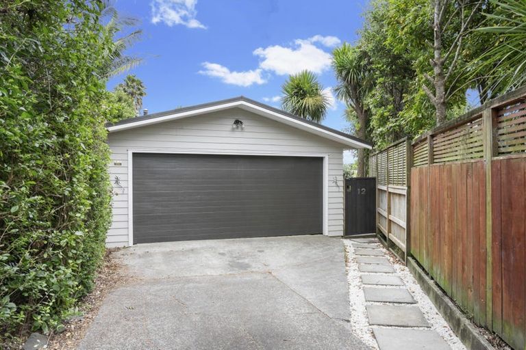 Photo of property in 12 Mayburn Road, Te Atatu Peninsula, Auckland, 0610