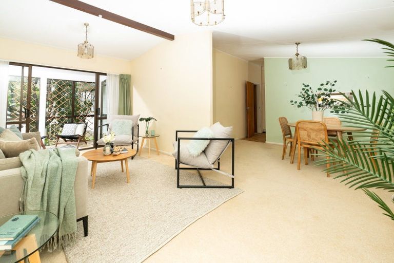 Photo of property in 56 Hazlewood Avenue, Karori, Wellington, 6012