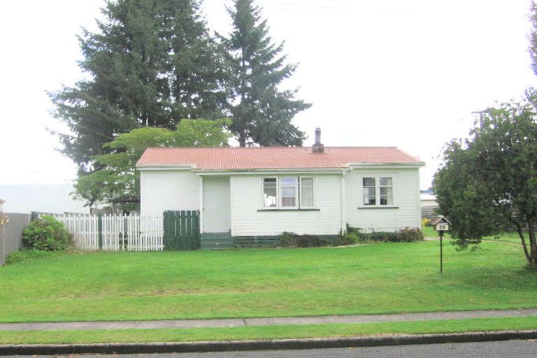 Photo of property in 24 Dreghorn Place, Tokoroa, 3420