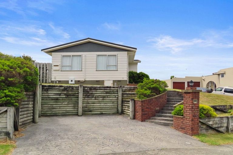 Photo of property in 262 Maungaraki Road, Maungaraki, Lower Hutt, 5010