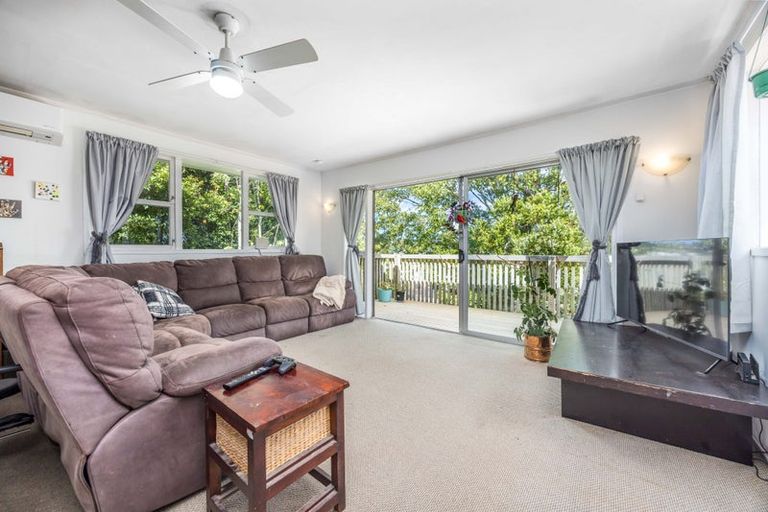 Photo of property in 546 Whangaparaoa Road, Stanmore Bay, Whangaparaoa, 0932