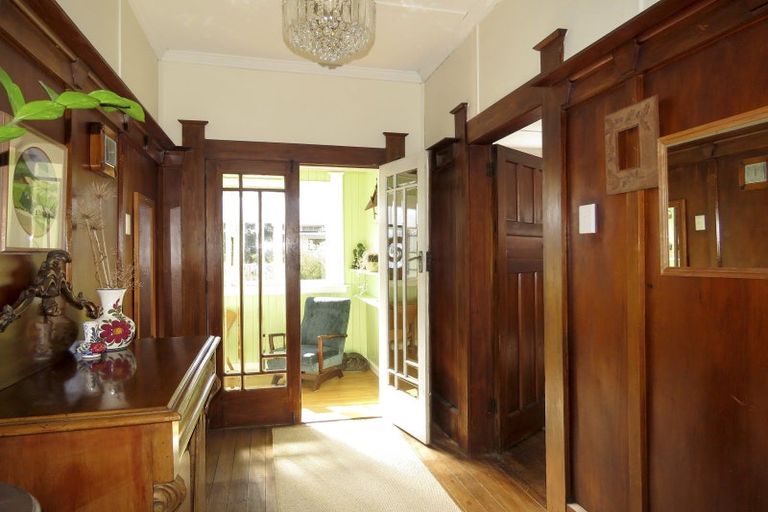 Photo of property in 49 Shiel Street, Reefton, 7830