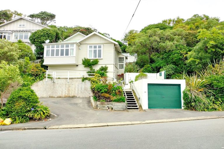 Photo of property in 21 Saint Michaels Crescent, Kelburn, Wellington, 6012