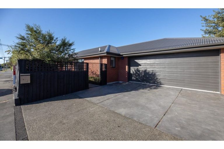 Photo of property in 106 Bassett Street, Burwood, Christchurch, 8083