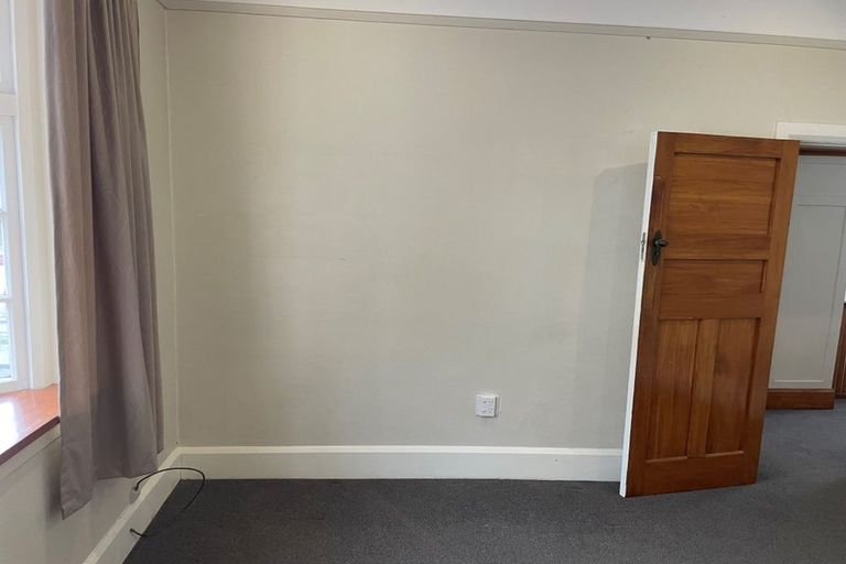 Photo of property in 9 Grass Street, Oriental Bay, Wellington, 6011