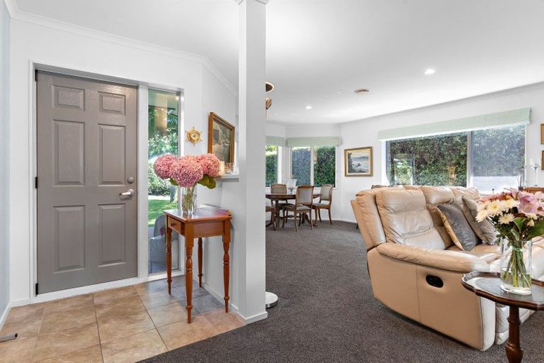 Photo of property in 11a Humphries Street, Greytown, 5712