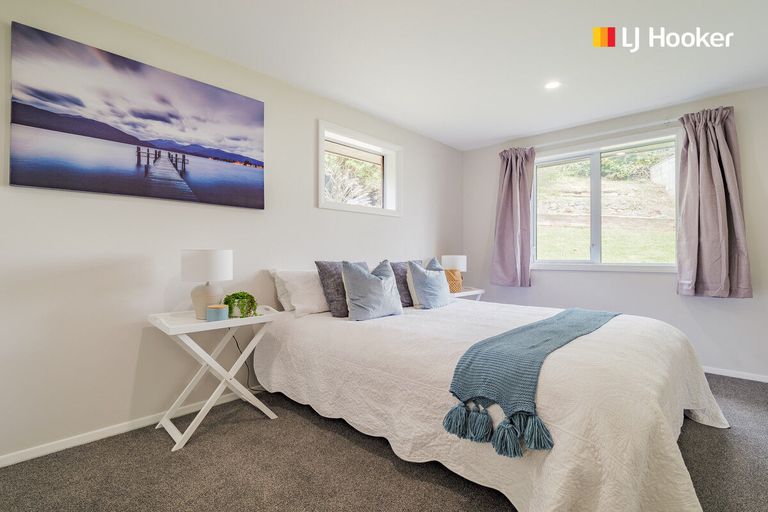 Photo of property in 12 Scotland Terrace, Green Island, Dunedin, 9018