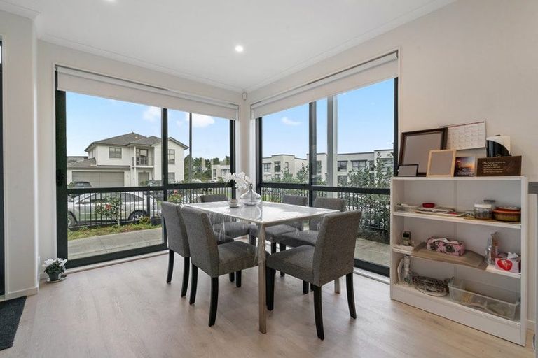 Photo of property in 10 Matairangi Avenue, Totara Heights, Auckland, 2105