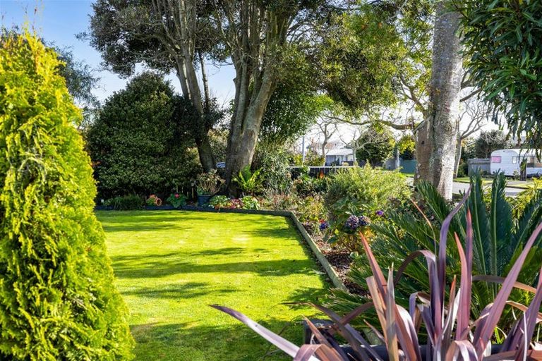 Photo of property in 3 Kowhai Street, Hawera, 4610