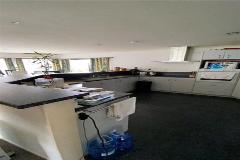 Photo of property in 94 Landing Drive, Albany, Auckland, 0632