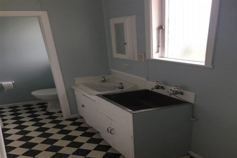 Photo of property in 1/114 Harley Street, Solway, Masterton, 5810