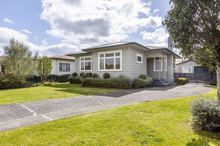 Photo of property in 80 Guy Avenue, Takaro, Palmerston North, 4410