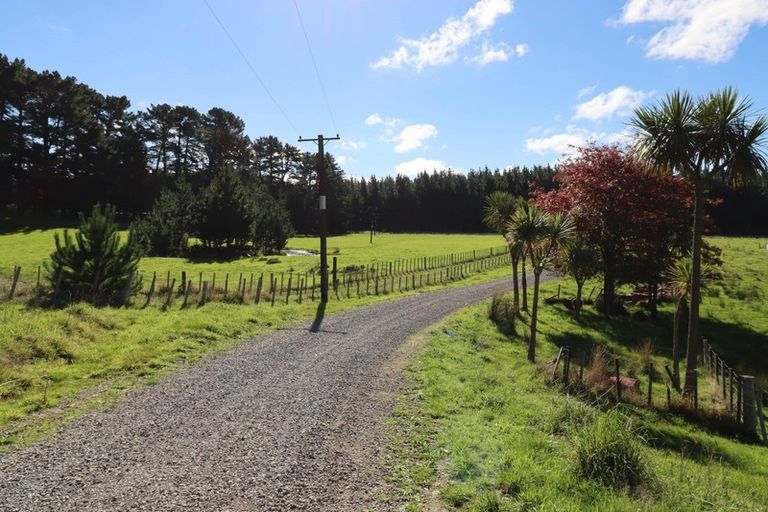 Photo of property in 529 Craigie Lea Road, Te Wharau, Masterton, 5883