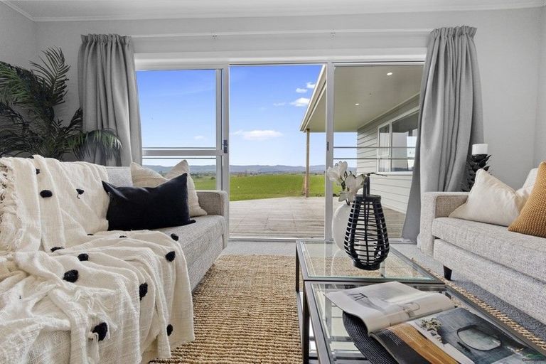 Photo of property in 108 Hetherington Road, Tirau, 3485