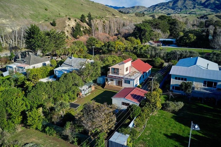 Photo of property in 11 Sunrise Place, Kekerengu, Kaikoura, 7274