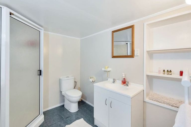 Photo of property in 40 Cranston Street, Torbay, Auckland, 0632