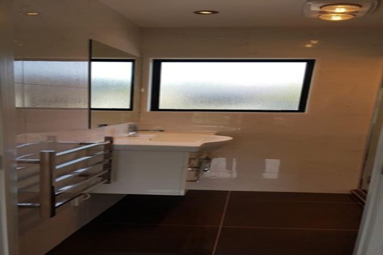 Photo of property in 9 Eterna Place, Clover Park, Auckland, 2019