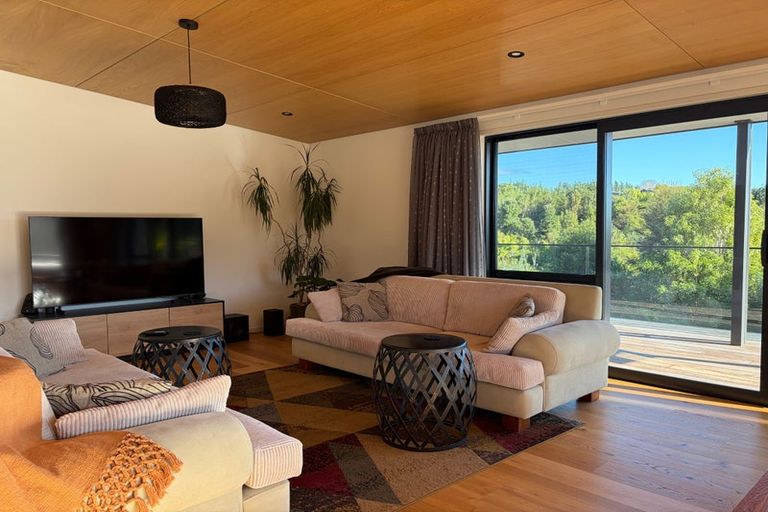 Photo of property in 17 Nga Parae Road, Oropi, Tauranga, 3173