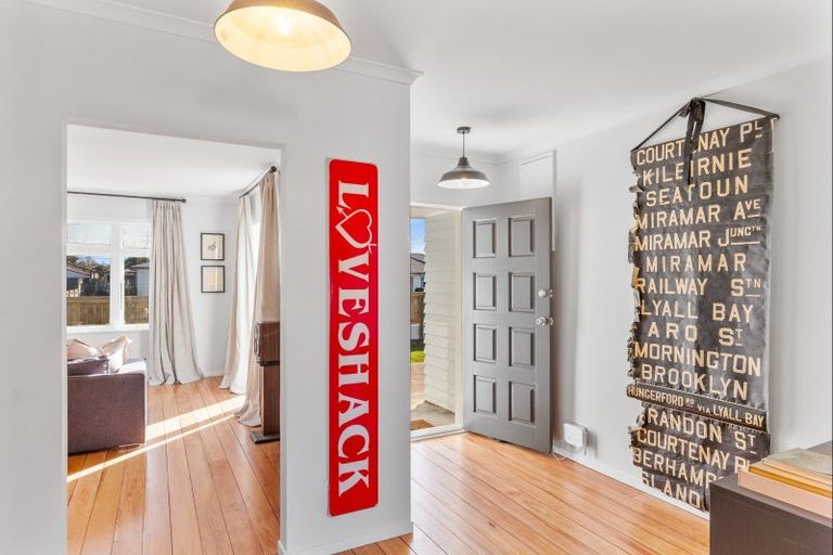 Photo of property in 26 George Street, Levin, 5510