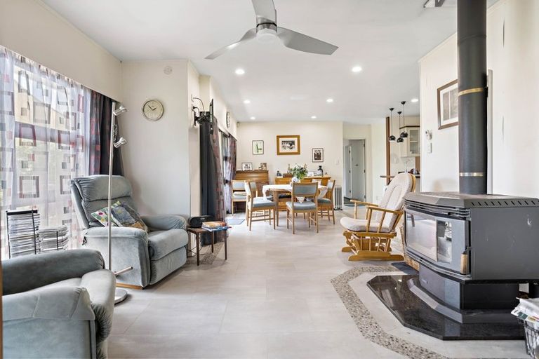 Photo of property in 17 Benalder Crescent, Tokoroa, 3420