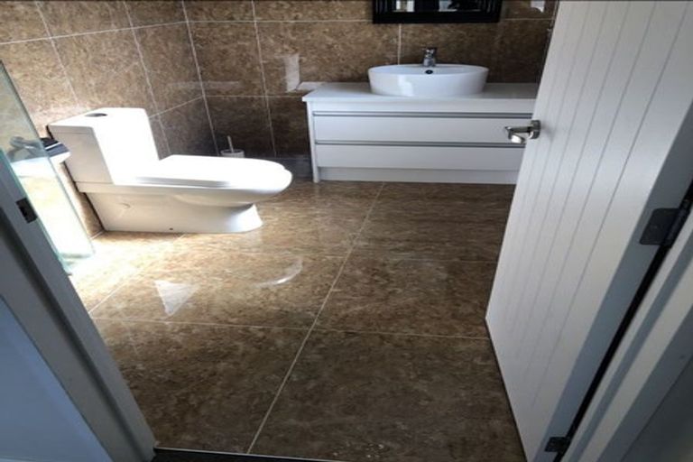 Photo of property in 21a Stamford Crescent, Flat Bush, Auckland, 2019