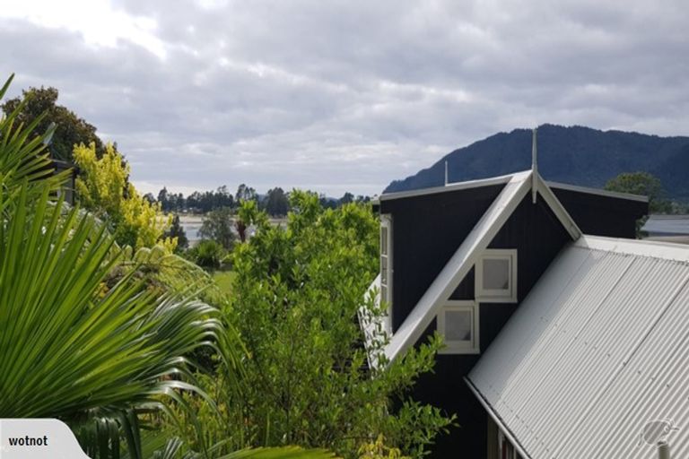 Photo of property in 113 Main Sh25 Road, Tairua, 3508