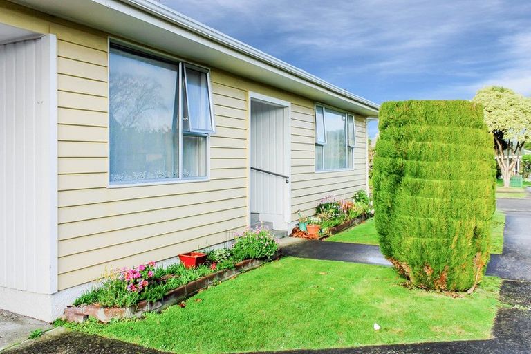 Photo of property in 27a Matai Street, Waikanae, 5036