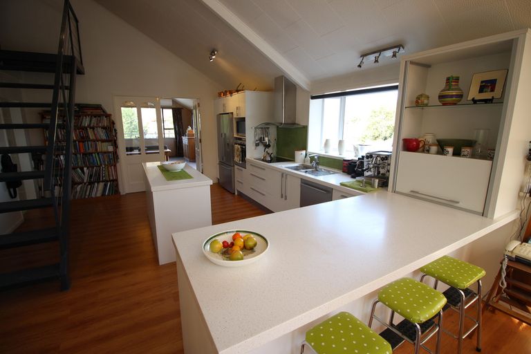 Photo of property in 12 Coulson Place, Alexandra, 9320