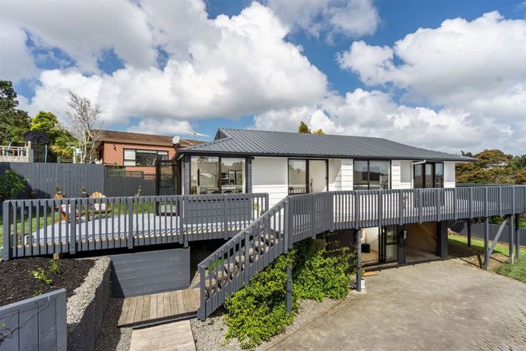 Photo of property in 155 Spinella Drive, Bayview, Auckland, 0629