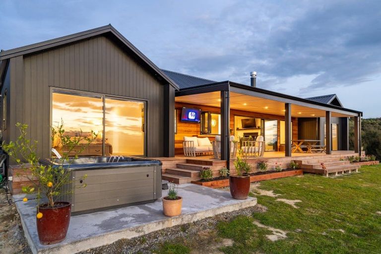 Photo of property in 98e Black Rock Road, Te Ore Ore, Masterton, 5886