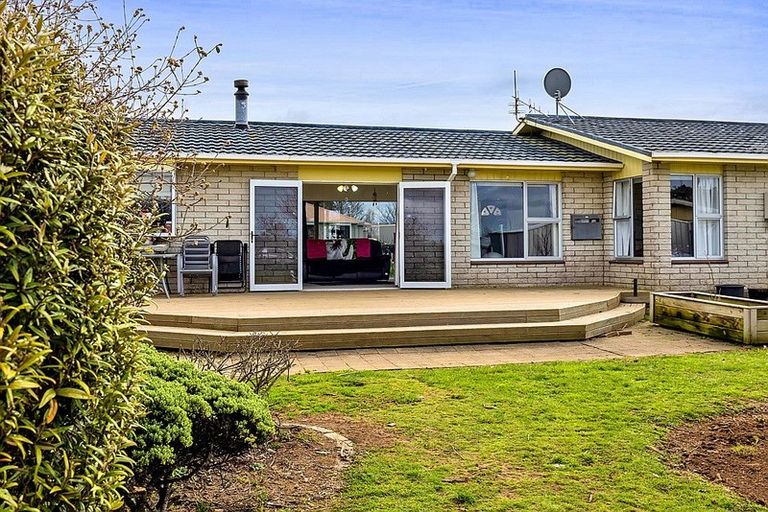 Photo of property in 24 High Street South, Eltham, 4322