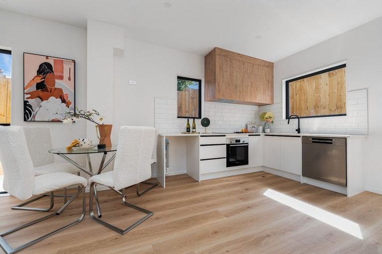 Photo of property in 7/18 Dellwood Avenue, Henderson, Auckland, 0612