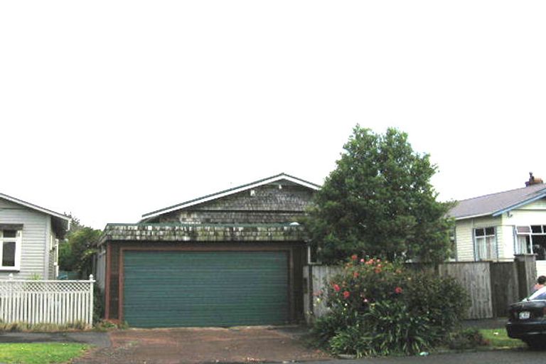 Photo of property in 34 Formby Avenue, Point Chevalier, Auckland, 1022