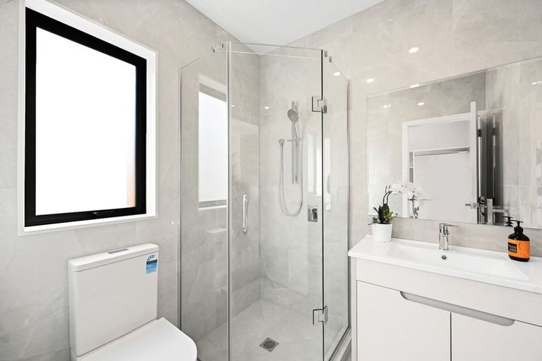 Photo of property in 78 Forest Lake Road, Forest Lake, Hamilton, 3200