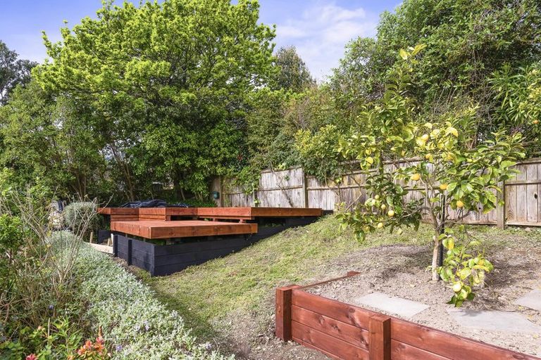 Photo of property in 71 Huia Street, Waikanae, 5036