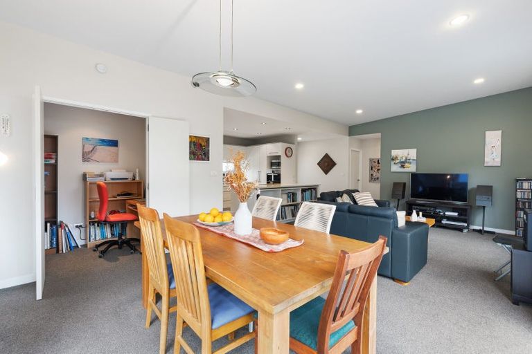 Photo of property in 22 Aubrey Way, Brookfield, Tauranga, 3110