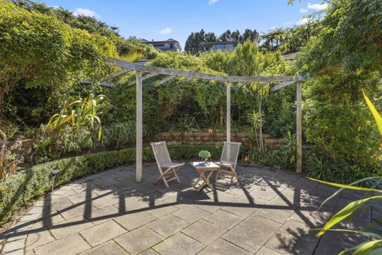 Photo of property in 12 Arahiwi Grove, Tirohanga, Lower Hutt, 5010