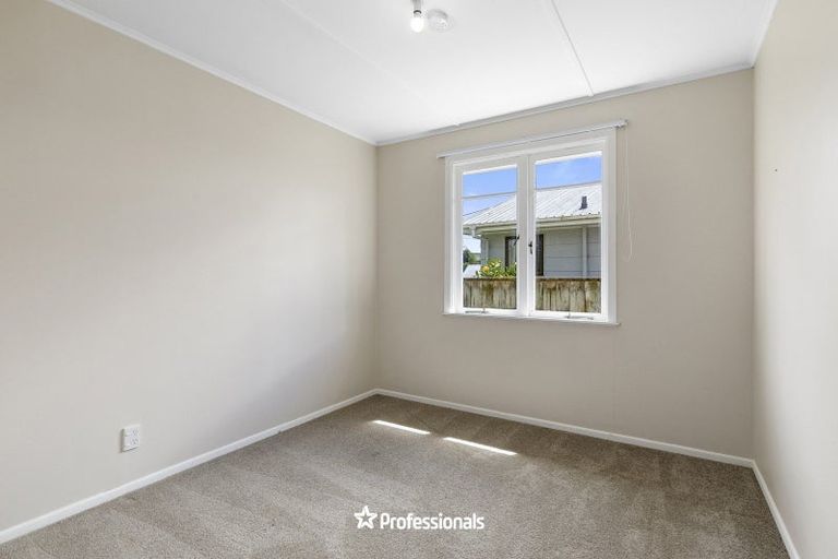Photo of property in 18 Titoki Road, Raumati Beach, Paraparaumu, 5032